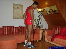 Alejandro, 21 > GymnasticsKit