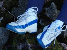 Sneakerboy85 > StoneCast